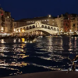  Konukevi San Marco Romantic İtalya