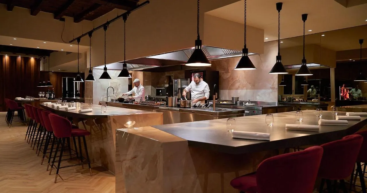 Hotel The Glamore Milano Duomo