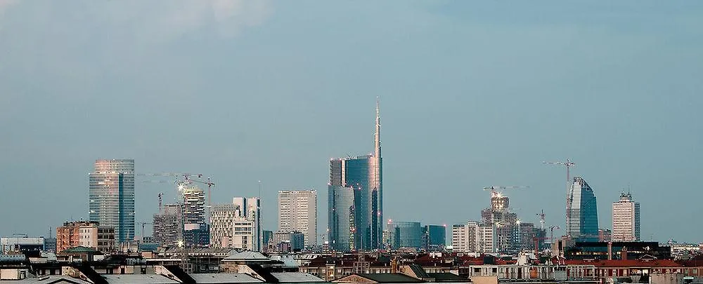 Hotel The Glamore Milano Duomo