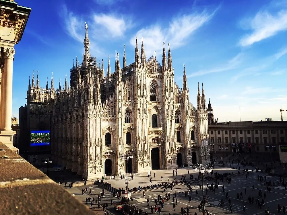 The Glamore Milano Duomo 5*, Milan